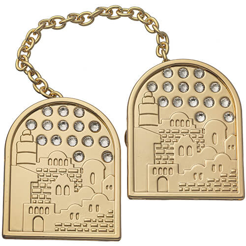 gold-plated tallit clips with Jerusalem view connected by chain, displayed on white background