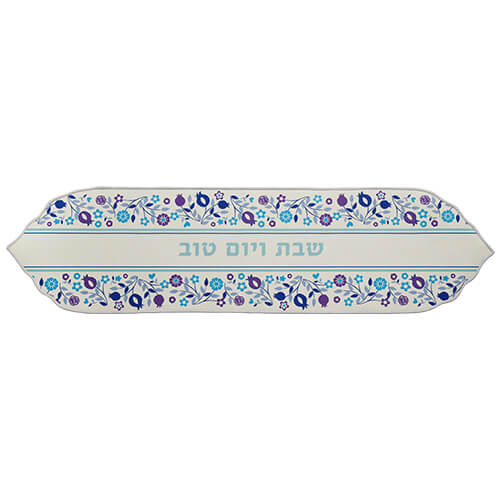 Heatproof thermal-insulated Shabbat table runner 12x47 inches, designed for hot pots and festive meals.